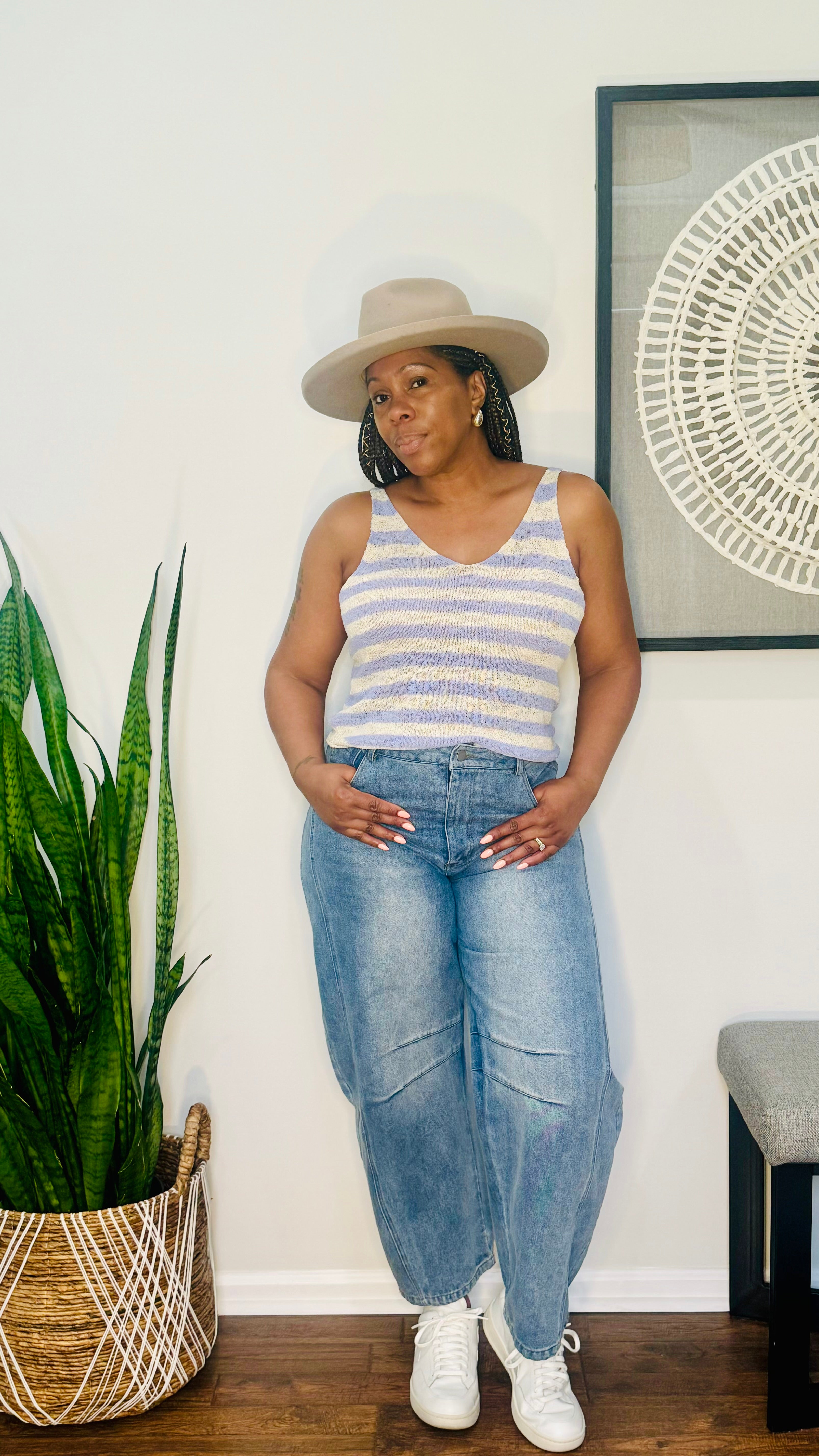 Sleeveless V-Neck Knit Top
