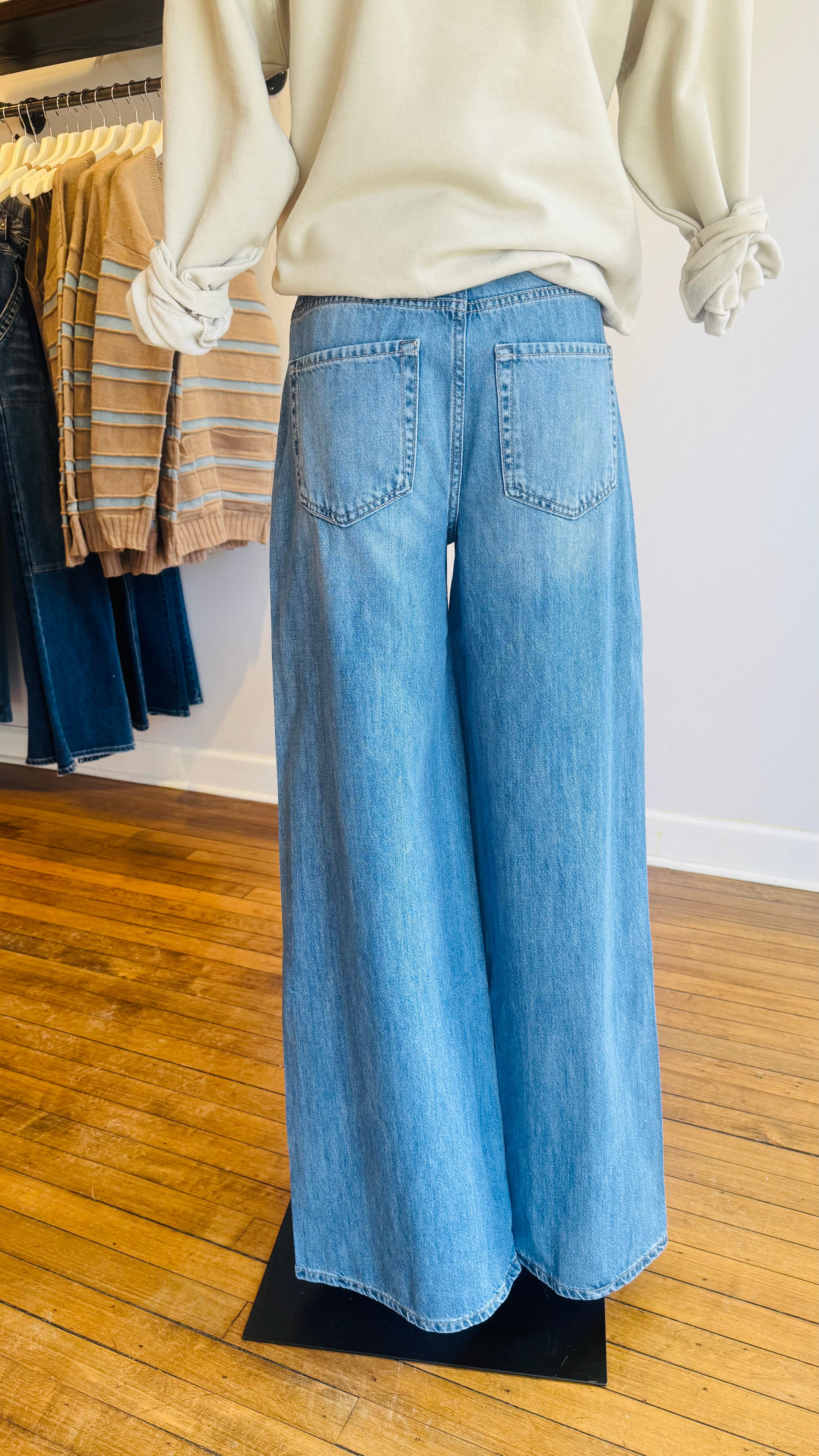 High Rise Wide Leg Jeans