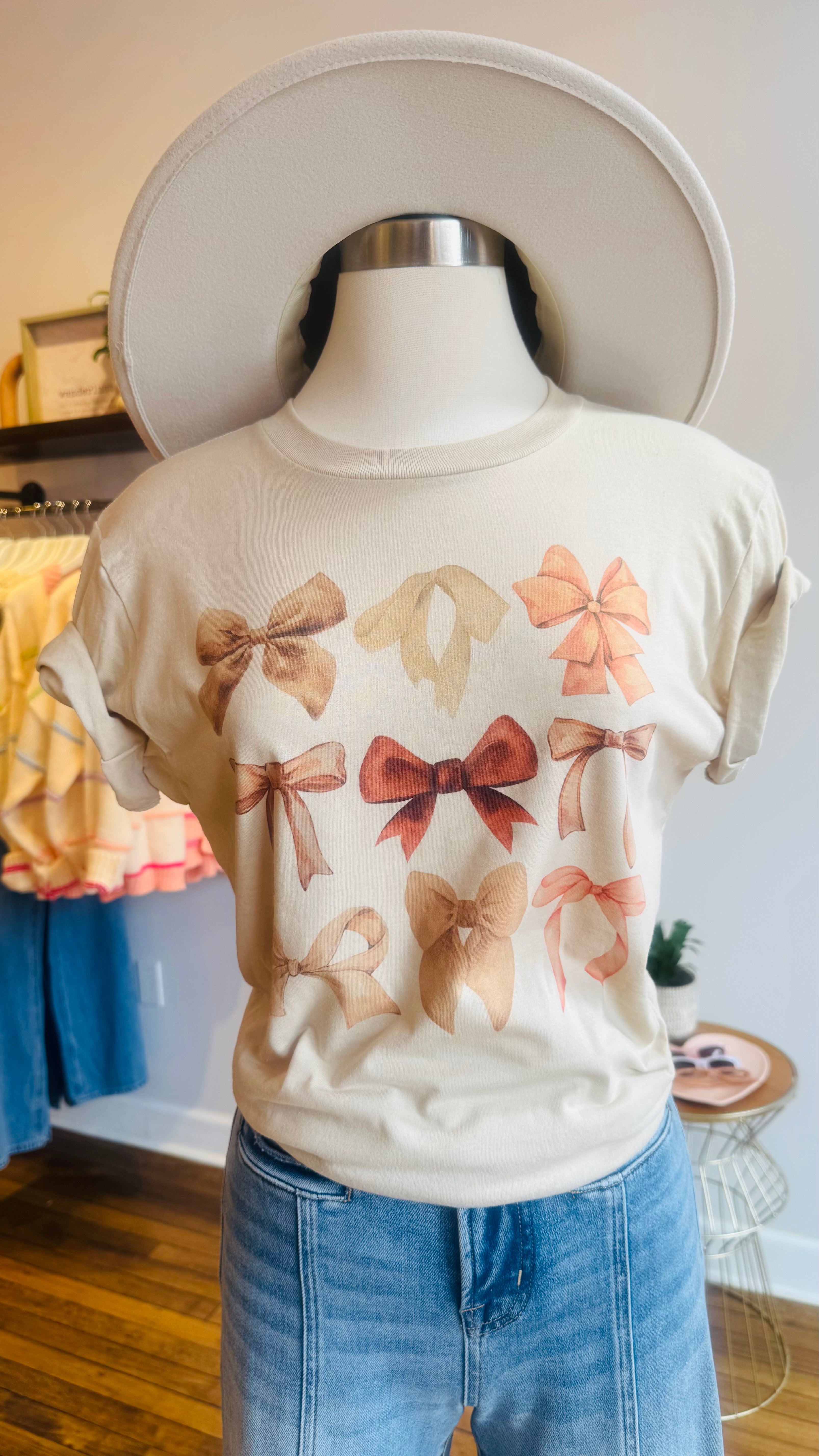 Bow Graphic Tee