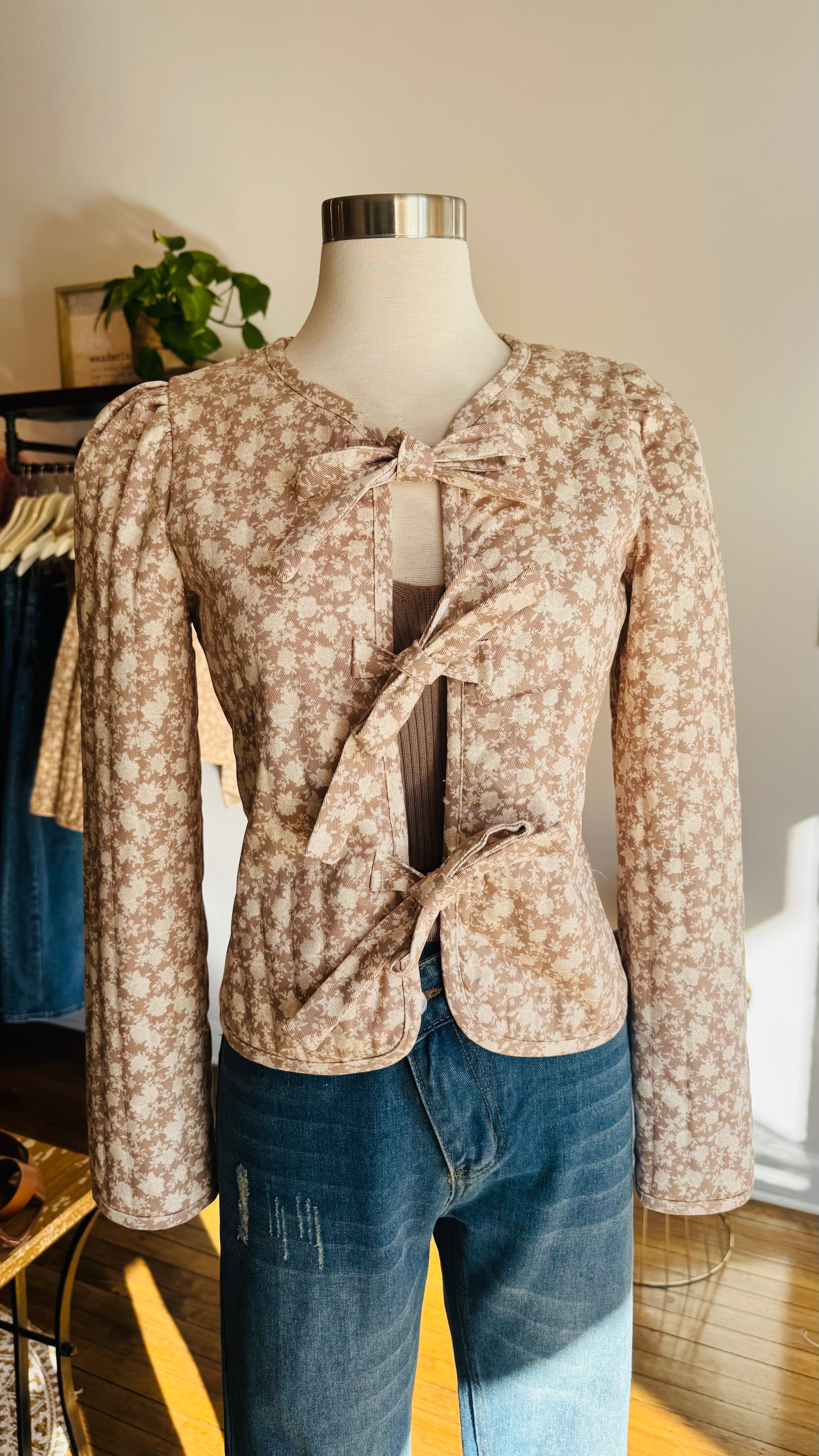 Floral Pattern Front Tie Jacket