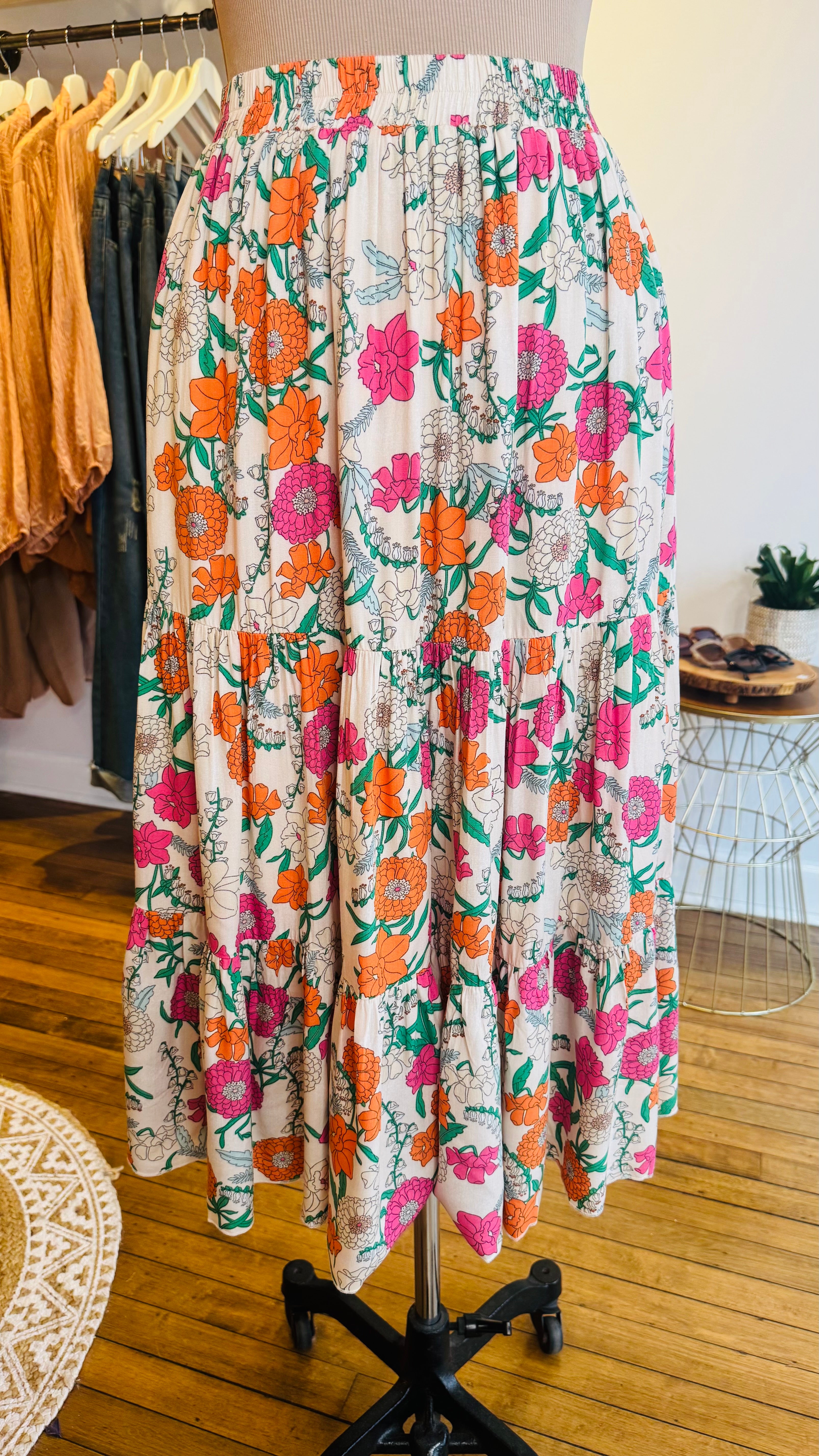 Floral Print Tiered Midi Skirt