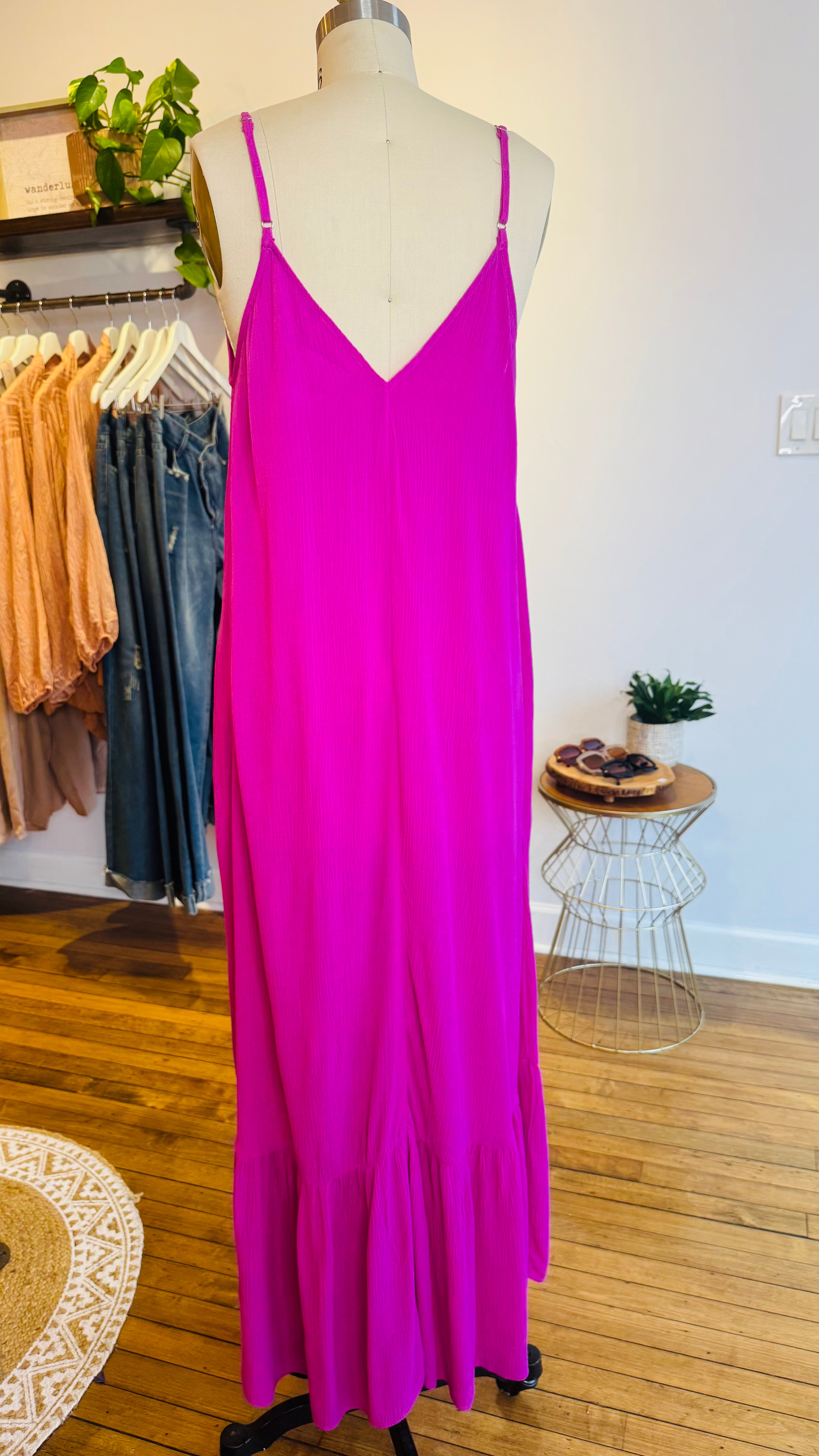 Sleeveless V-Neck Maxi Dress