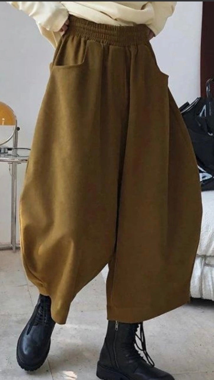 Cropped Barrel Pants