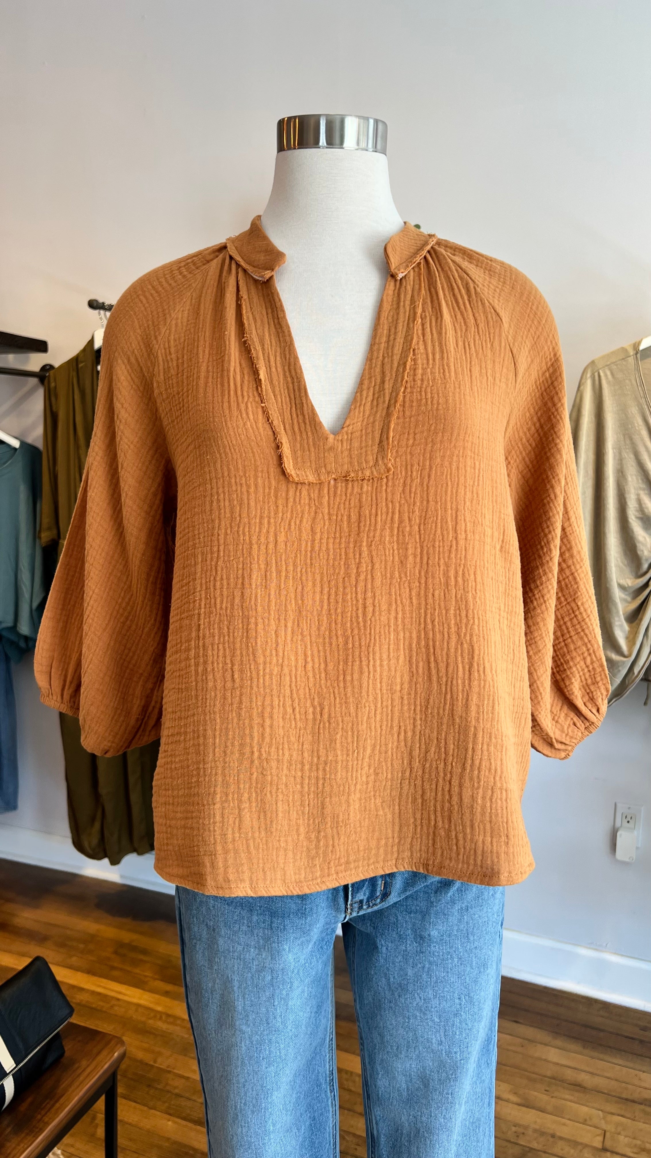 V-Neck 3/4 Sleeve Top