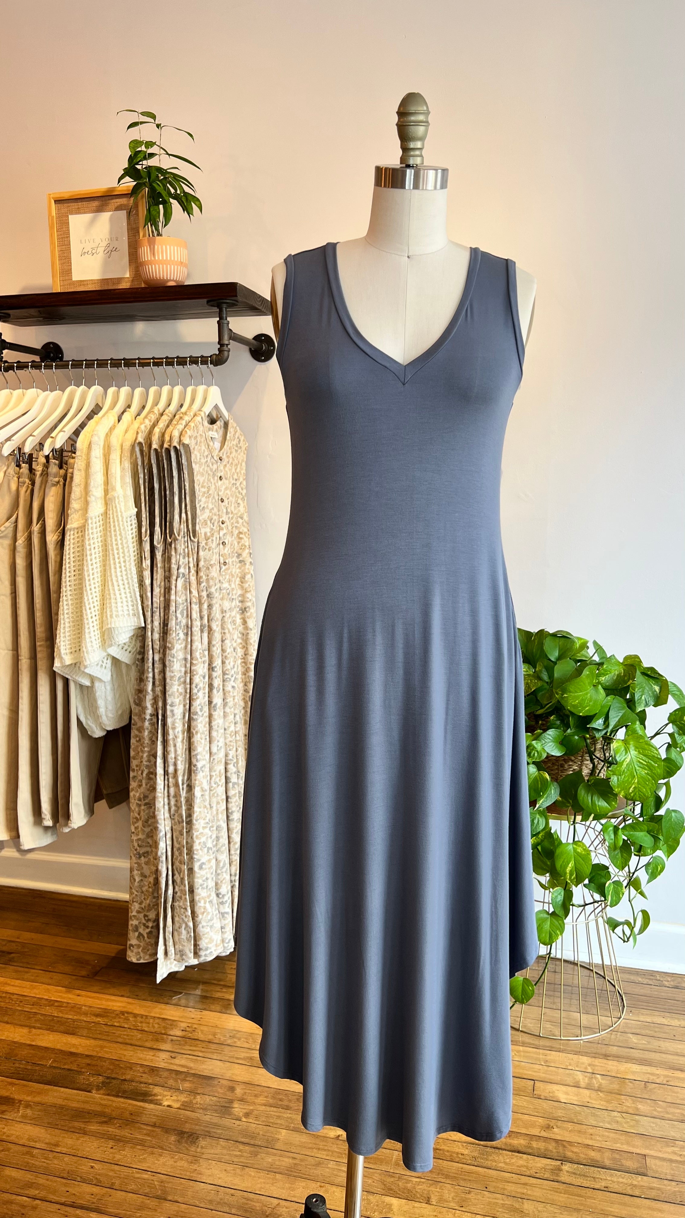 V-Neck Sleeveless Maxi Dress