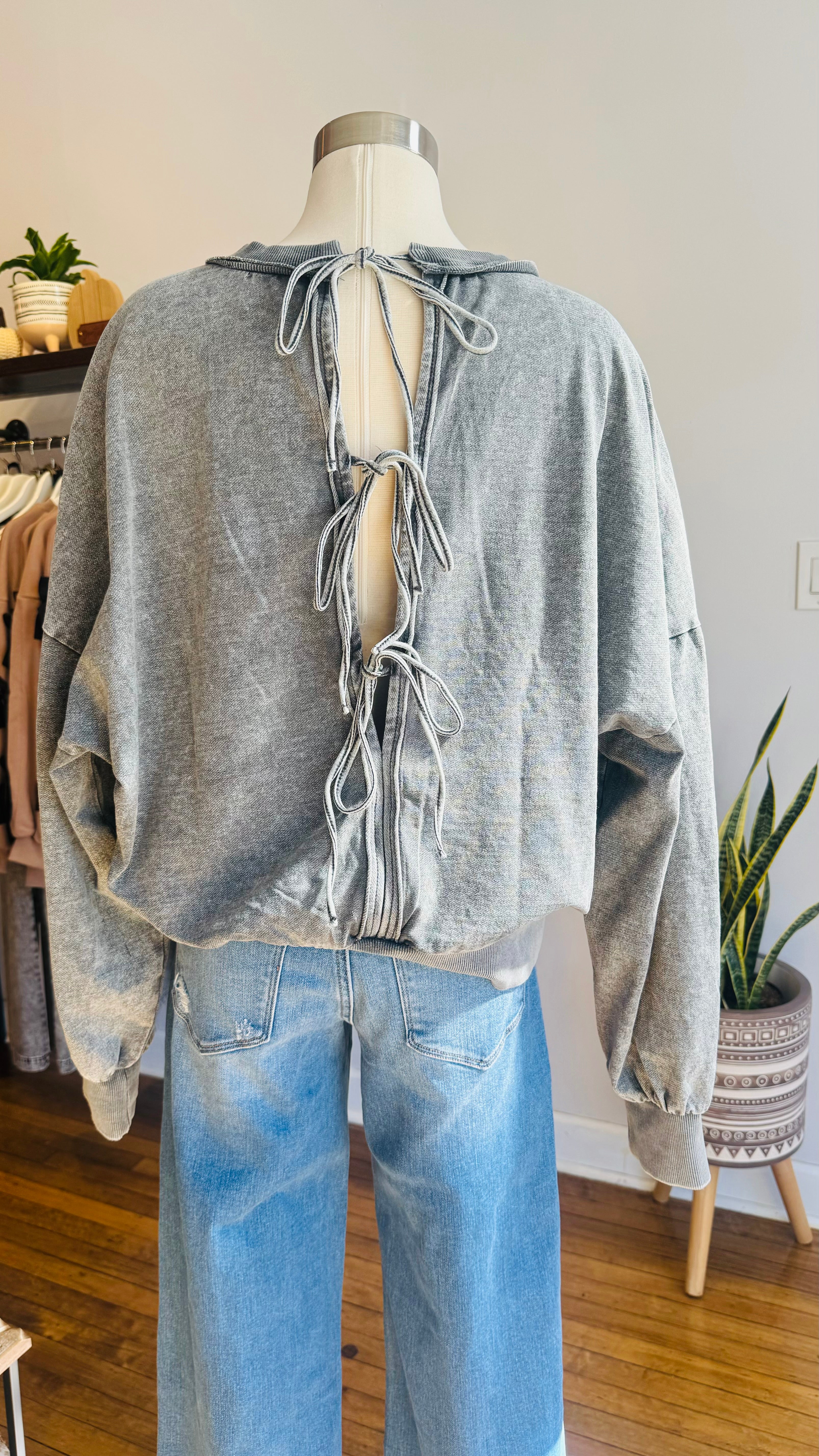 Washed Pullover