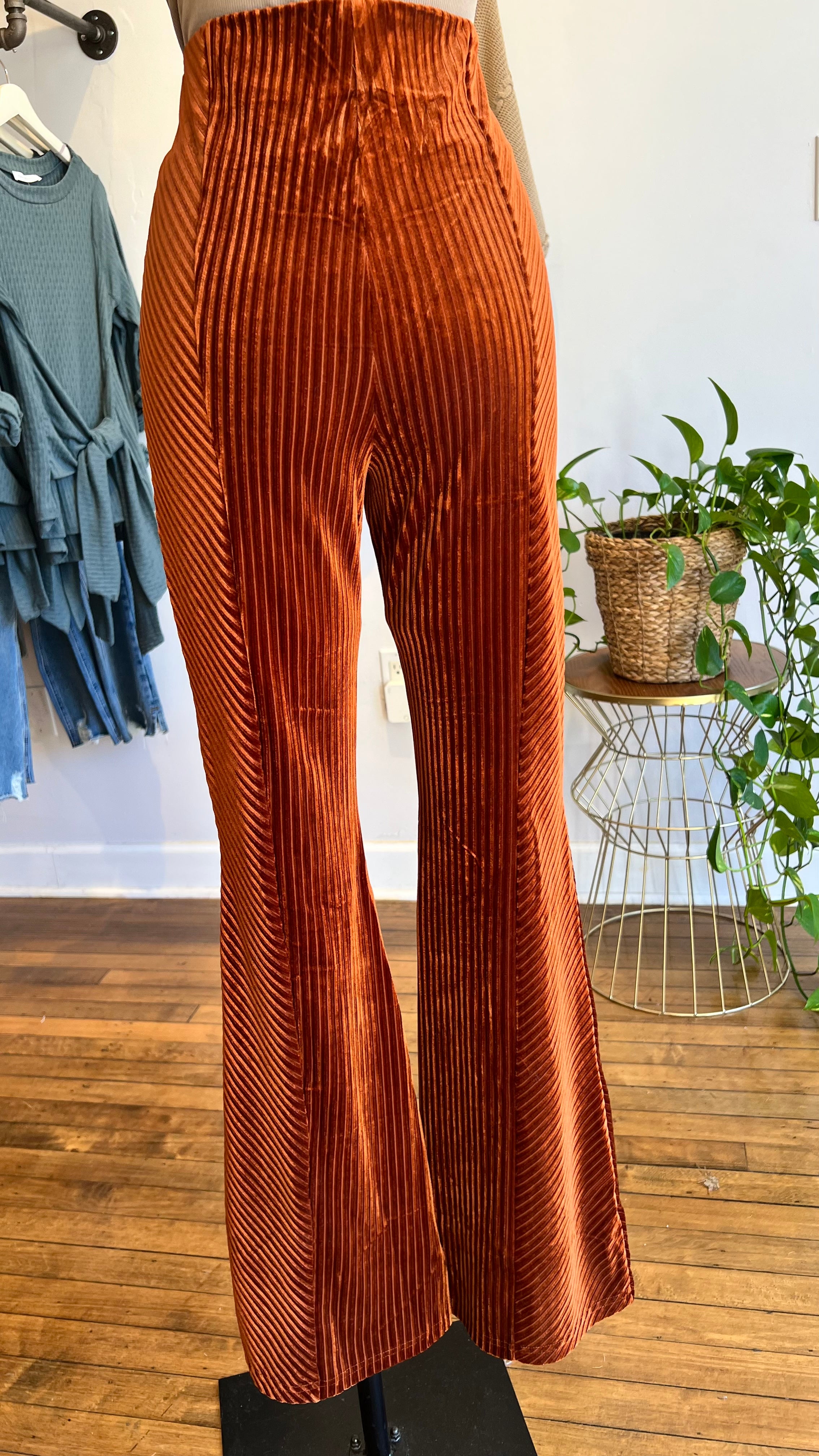 High Rise Flare Velvet Pants